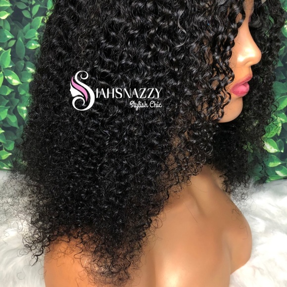 Meet your Posher - Picture 2 of 15